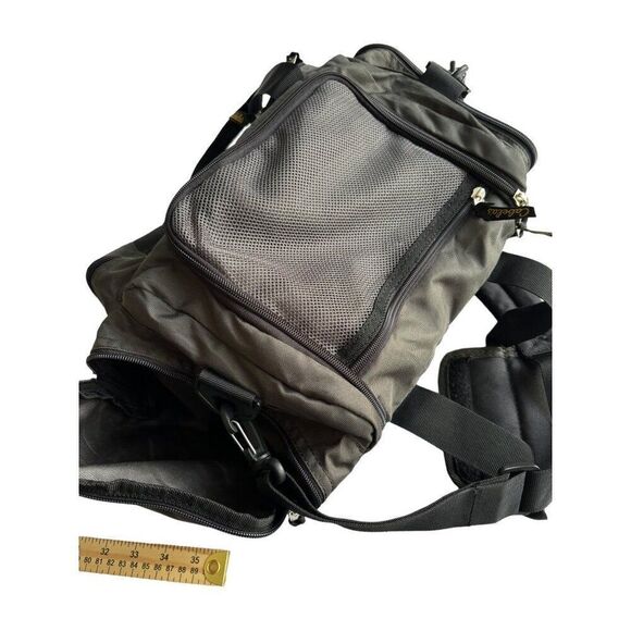 Cabela's Fishing Tackle Bag With Adjustable Shoulder Strap & Multiple Zipper Poc - Picture 6 of 10